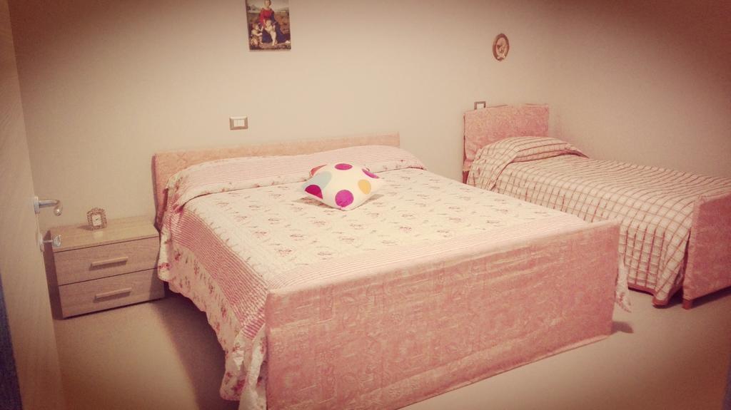 Montesarchio Casa Vacanza Dal Cavaliere מראה חיצוני תמונה